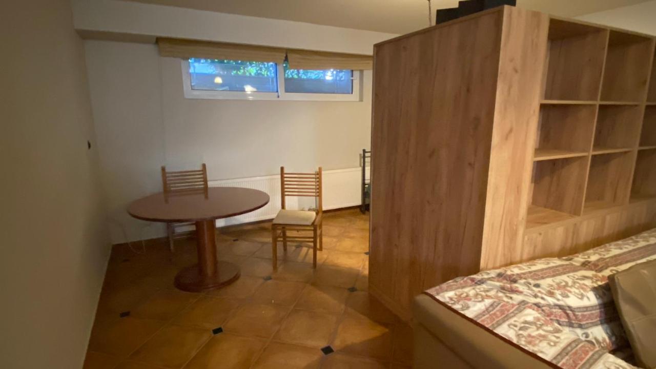 Seaside Family Apartment - Kalamata Farai ภายนอก รูปภาพ